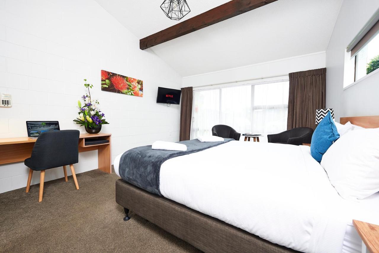 Cobblestone Court Motel - Wenzel Motels Тауранга Экстерьер фото