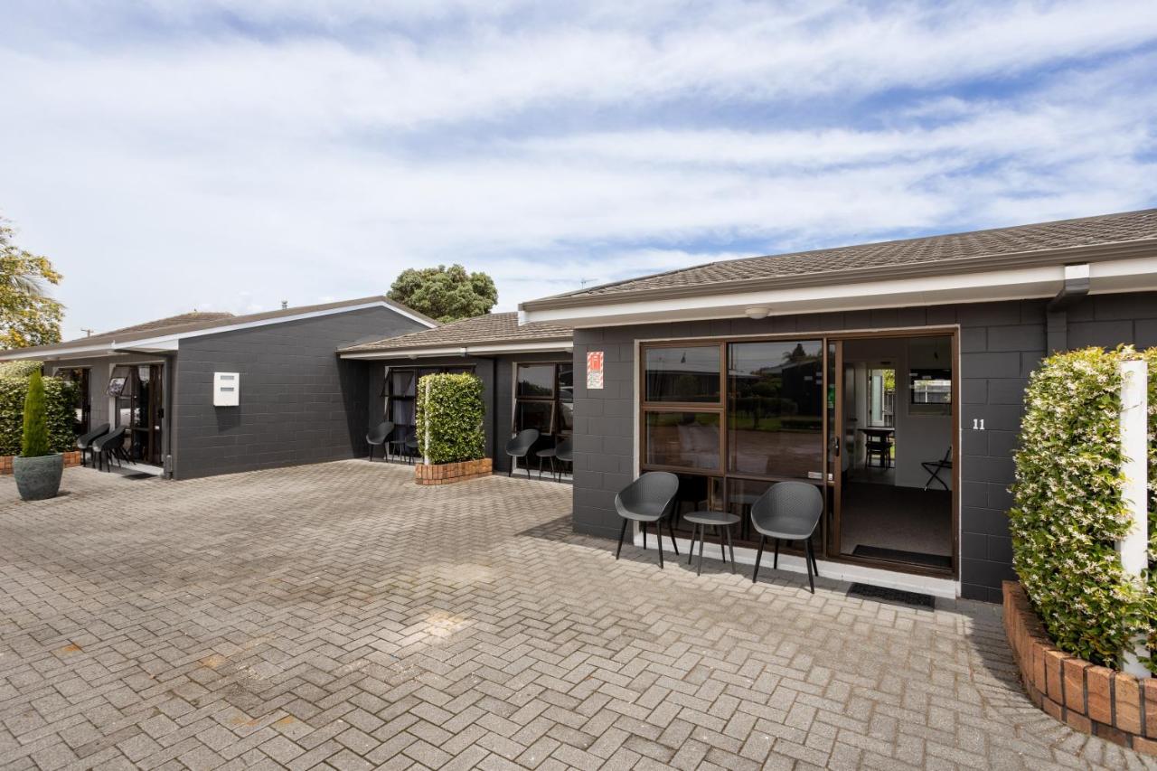 Cobblestone Court Motel - Wenzel Motels Тауранга Экстерьер фото